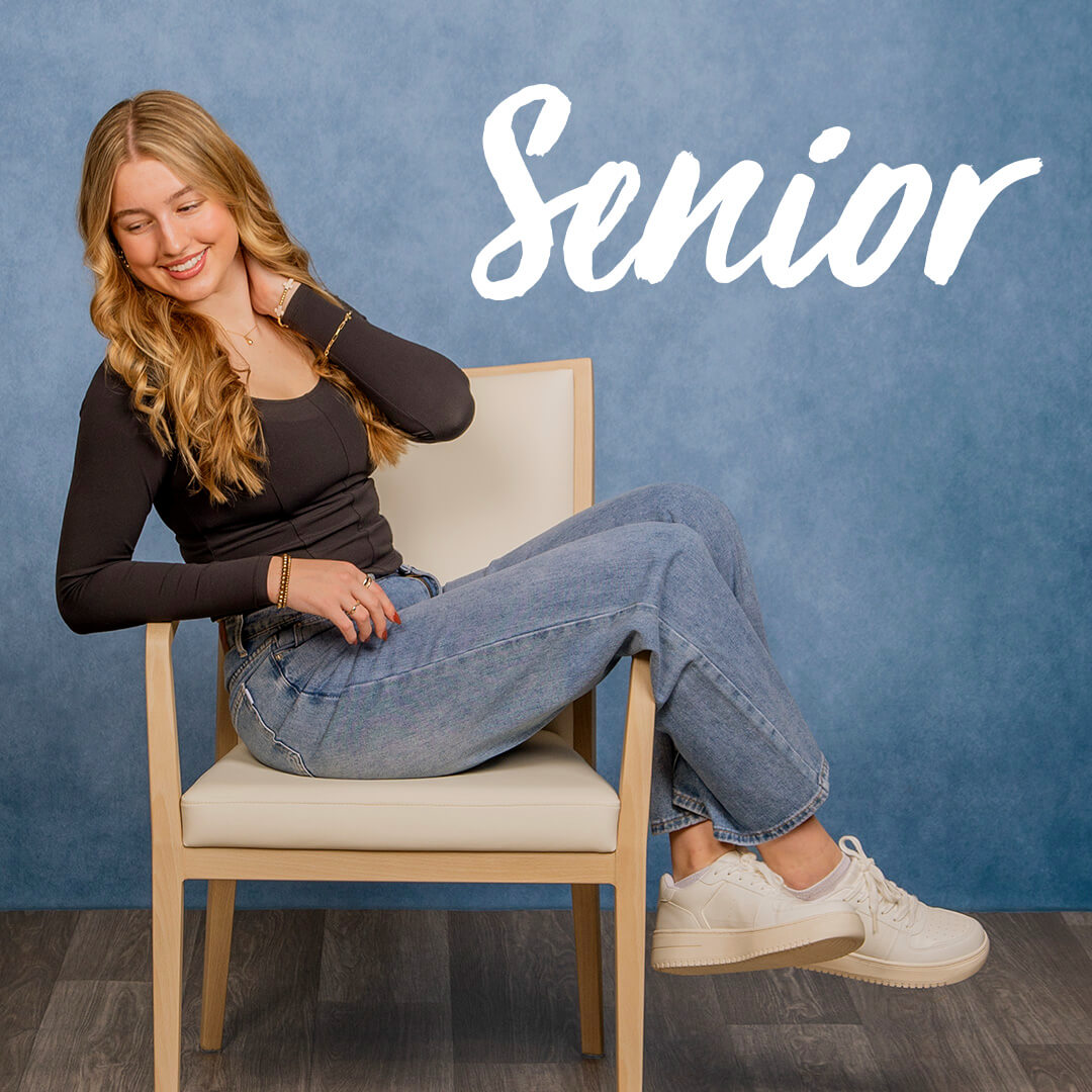 Grad 2027_Web Overlay Gallery Assets_Senior Female_Casual_1080x1080