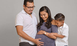 Moms-To-Be: 10 Reasons to Get Maternity Photos - JCPenney Portraits