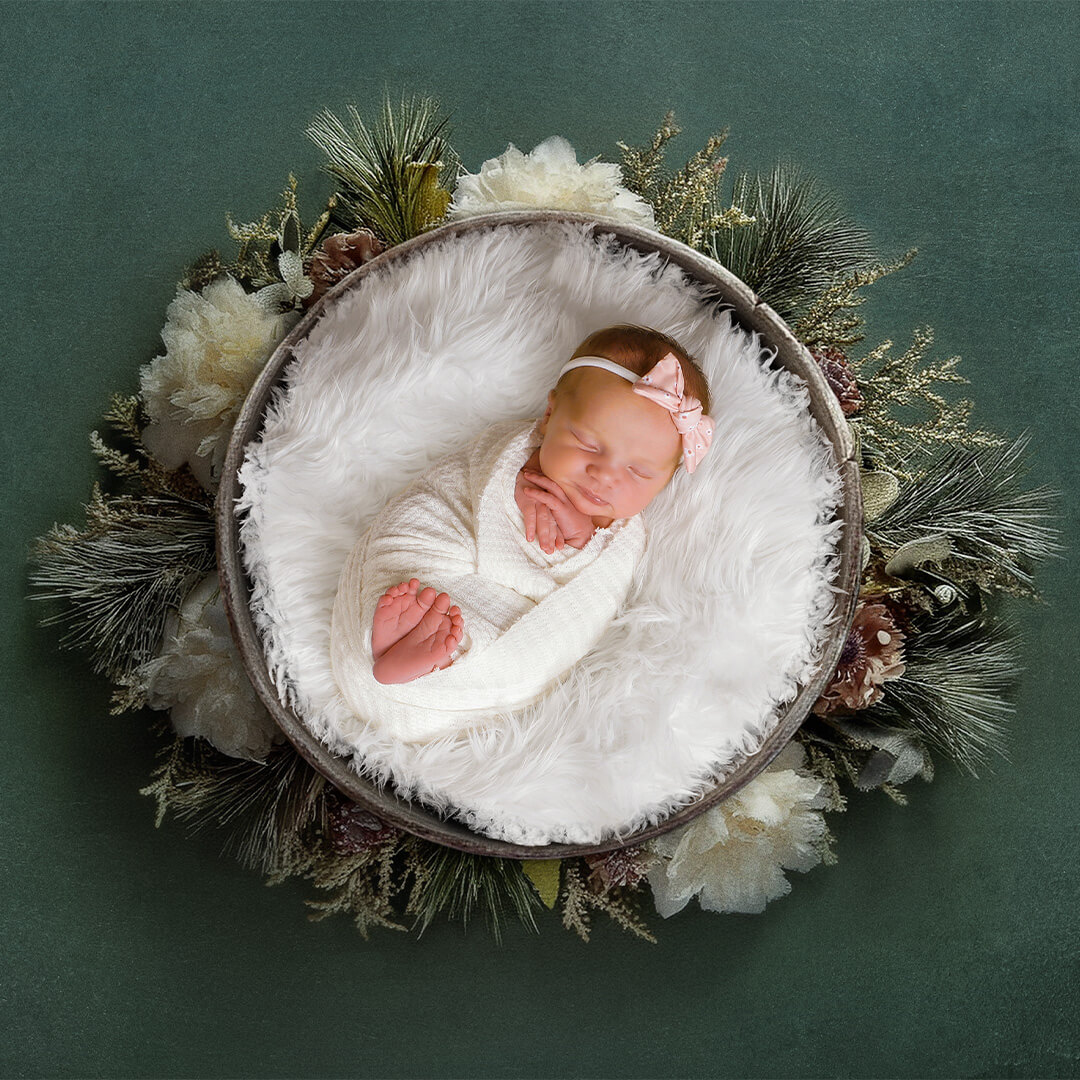 244-015-Newborn-Web Assets-Gallery Image 3-1080x1080