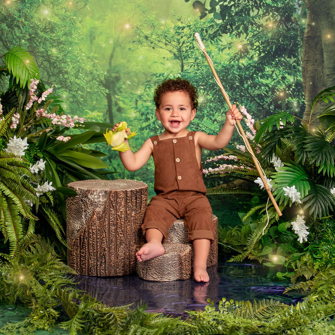 Boy posing for fairy photos at JCPenney Portraits.