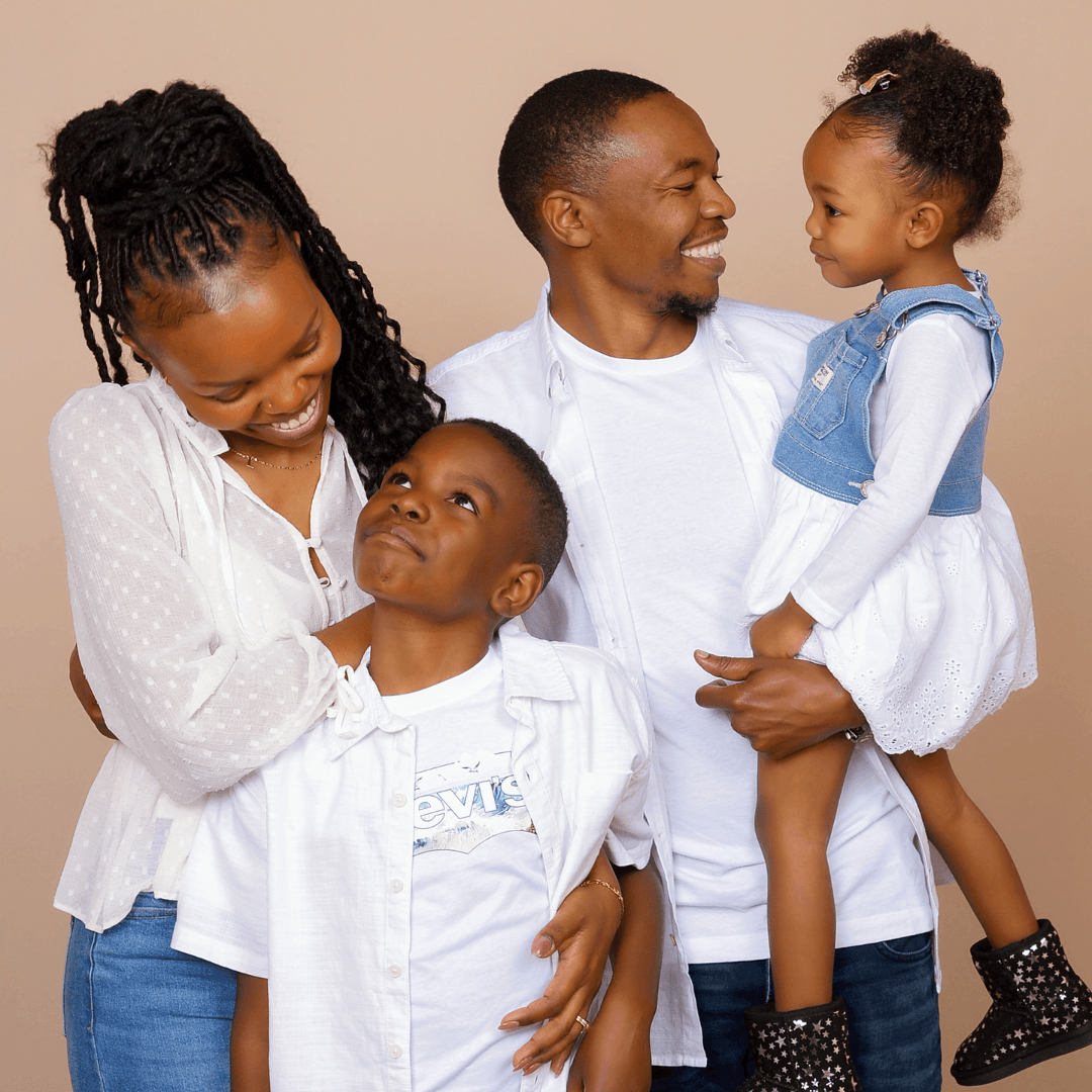 Family Gallery 1080x1080 (2)