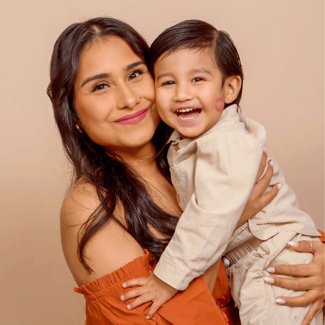 Family Gallery 1080x1080px