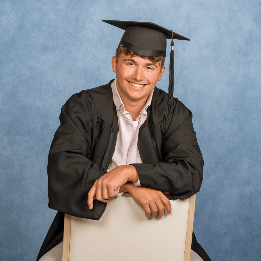 https://jcpportraits.com/grad-photography/